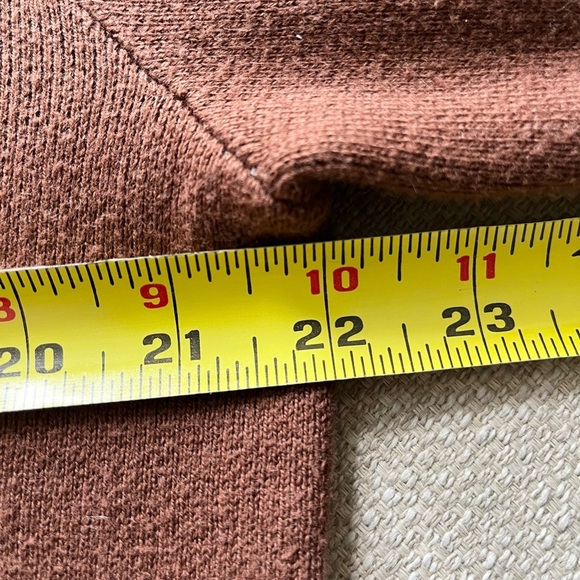 Aritzia Sweater Women’s Small TNA Brown Century Elephant Sweater - Picture 7 of 8